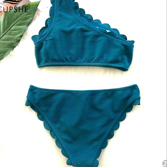 NWT CUPSHE Teal Scalloped Edge One Shoulder Bikini - Picture 2 of 16